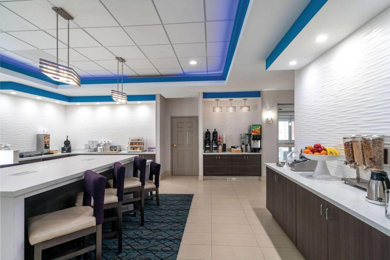 La Quinta By Wyndham Latham Albany Airport Otel Dış mekan fotoğraf