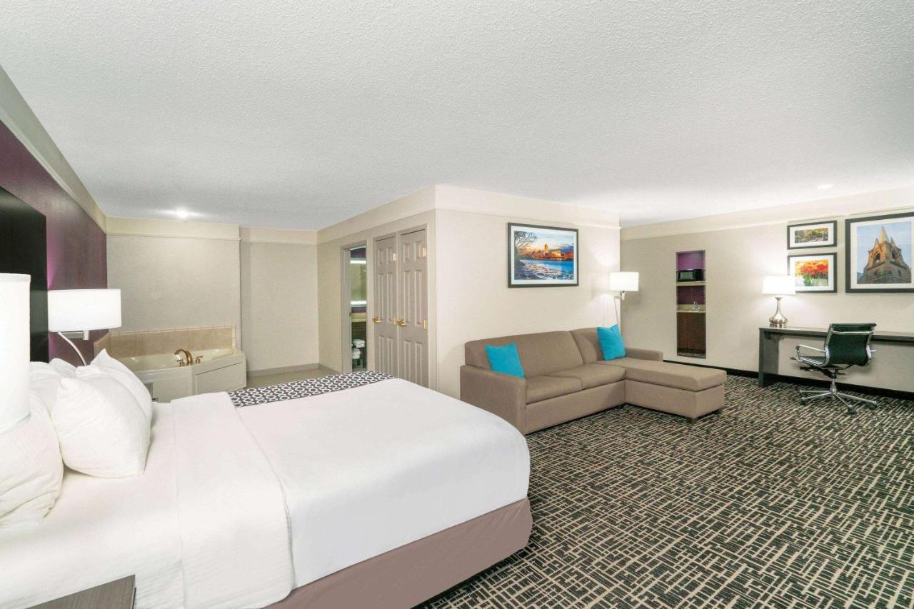 La Quinta By Wyndham Latham Albany Airport Otel Dış mekan fotoğraf