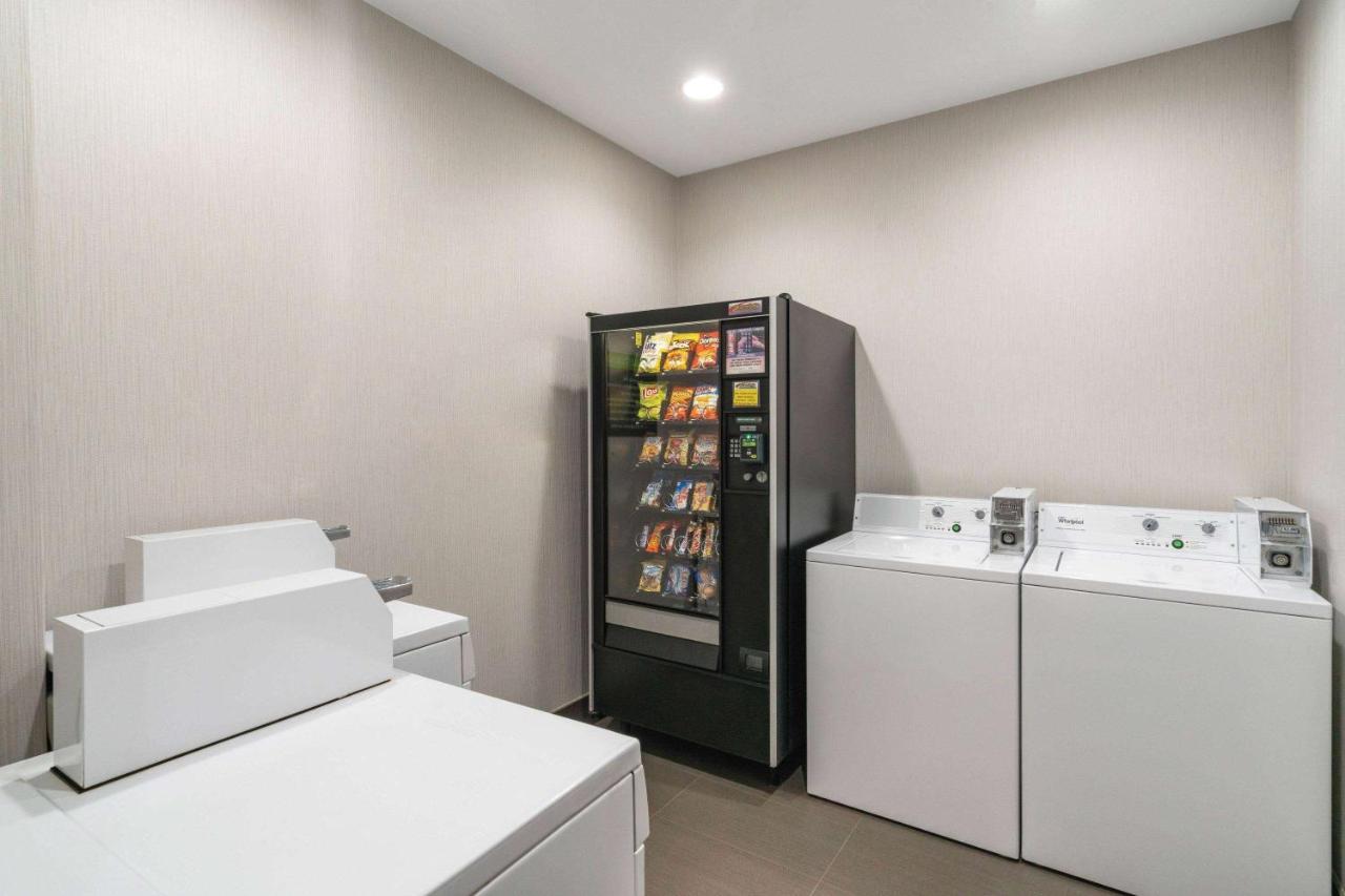 La Quinta By Wyndham Latham Albany Airport Otel Dış mekan fotoğraf